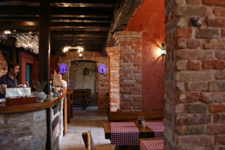 Jurasova 1b, Strožanac