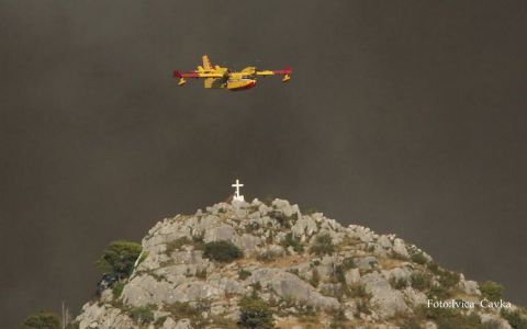 KANADER IZNAD SUTIKVE