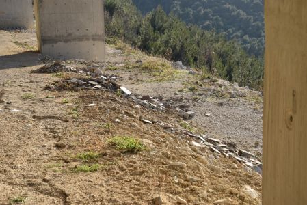 ODLAGALIŠTE OTPADA ISPOD BRZE CESTE (8)