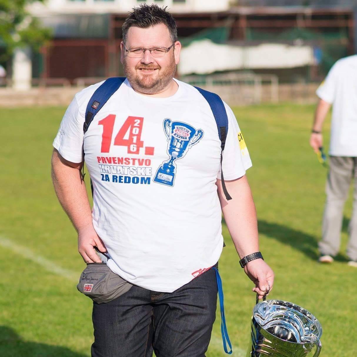 13224980_942954922469886_1934661360_o