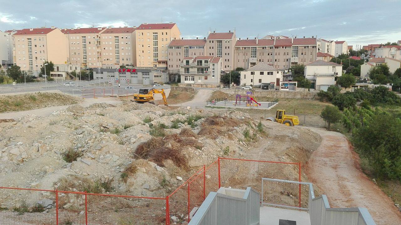 13632842_974133312685380_1960070667_o