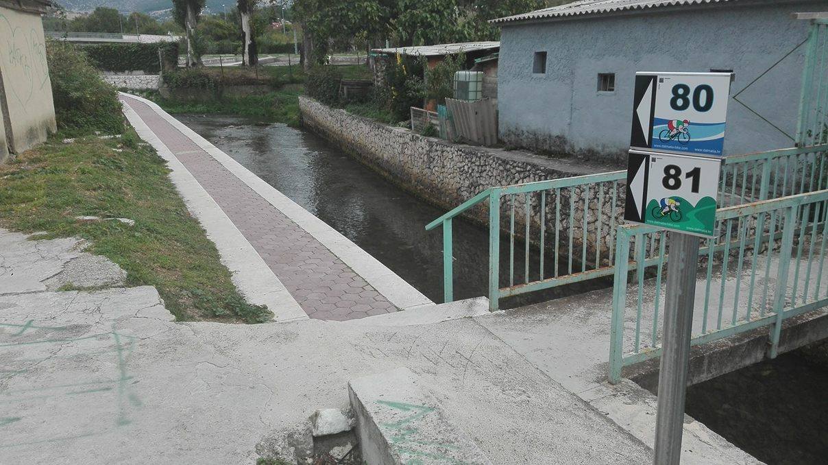 14689117_1050196515079059_367667792_o