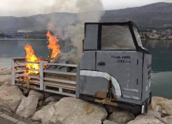 VRANJIČANI SPALILI SVOGA KRNJU