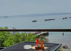 Čovjek može sjediti u idiličnoj atmosferi…