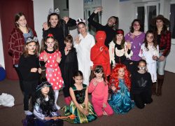 Gimnastičku dvoranu GK “Salto” preuzele maškare