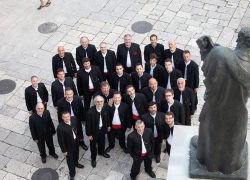 Koncert u crkvi Gospe od Otoka: Gradski zbor Brodosplit