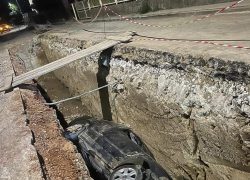 PROBIO OGRADU I ULETIO U KANAL