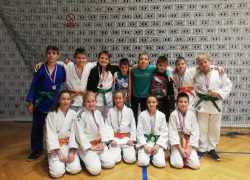 Ovogodišnja žetva medalja se nastavlja: 25 novih u vitrinama Judo kluba Solin