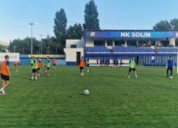 1.NL – NK SOLIN: Trener Marko Lozo ima na raspolaganju 33 igrača i tri vratara U subotu prva provjera protiv juniora Hajduka uz Jadro
