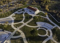 Završeni radovi na šetnici u NP Krka – Nove pješačke staze za posjetitelje Eko-kampusa Puljani (video)