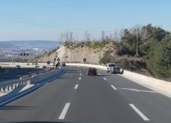 SMANJI GAS Na brzoj cesti Solin – Klis u kućište vraćena kamera za nadzor prometa