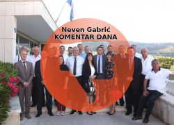 VELIČANSTVENI, KOJA JE VAŠA SVRHA? Podnesite ostavku!