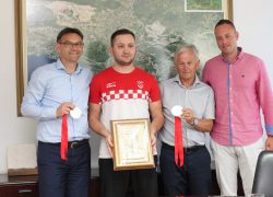 Upriličen prijem za viceprvaka svijeta Petra Goršu i trenera Sinišu Viteza