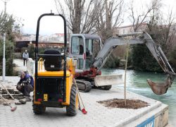 Šetnica kao i brza cesta Solin – Klis