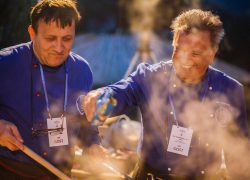 RADIONICA JELA OD HUMMUSA CHEFA HAMIDA HADŽIĆA I TVRTKE SANA UZ SVJETSKI DAN HUMMUSA