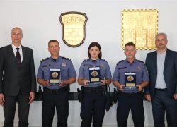 Dodjela javnog priznanja policijskim službenicima-medalja Grada Splita